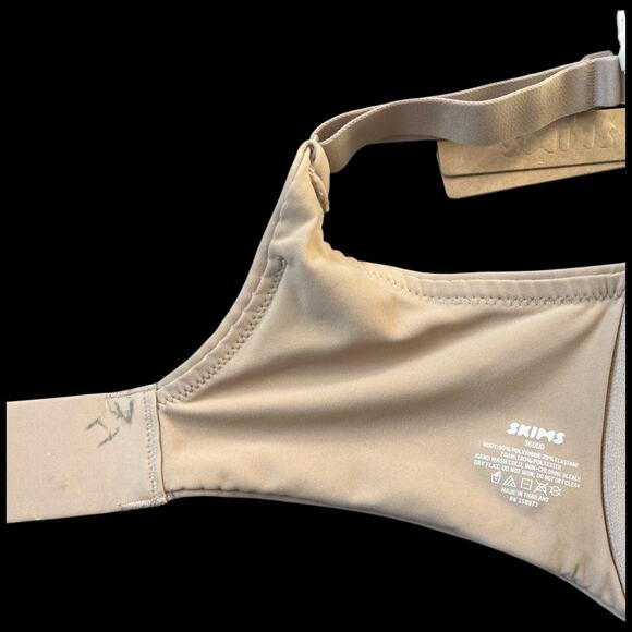 NWT SKIMS Fit Everybody T-Shirt Bra in Clay Size 36DDD by Kim Kardashian - Picture 5 of 6